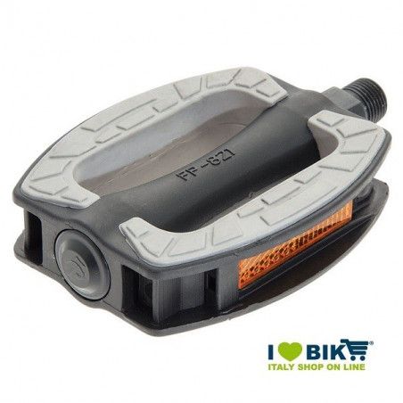 Couple in blacks resin pedals BRN Riviera with gray rubber BRN - 1
